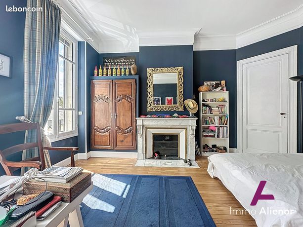 Maison 8 pièces 221 m² — 7
