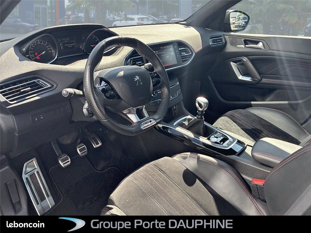 Peugeot 308 II 1.6 THP 205CH S&S BVM6 GT (image 3)