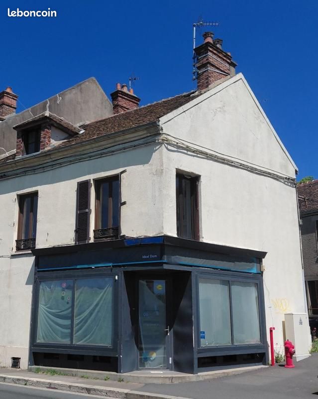 Immeuble 4 pièces 137 m² · à Nemours · 137 m² · 295 000 €