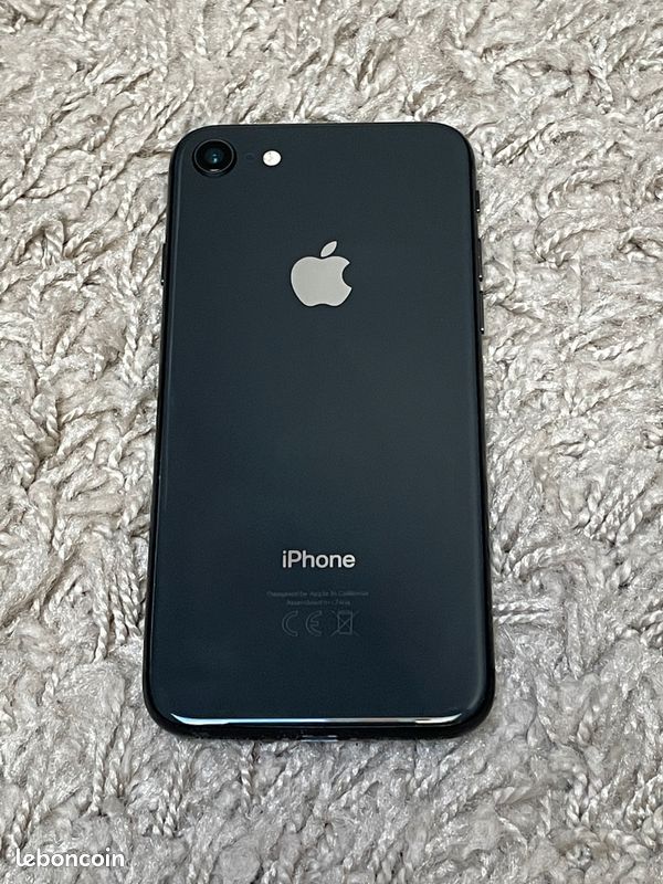 IPhone 8 (image 2)