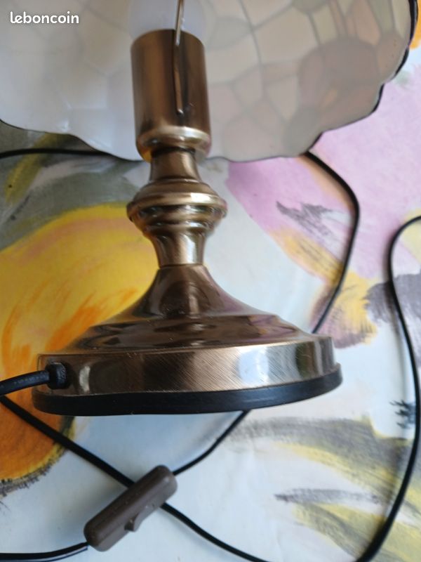 Vend lampe de chevet (image 1)