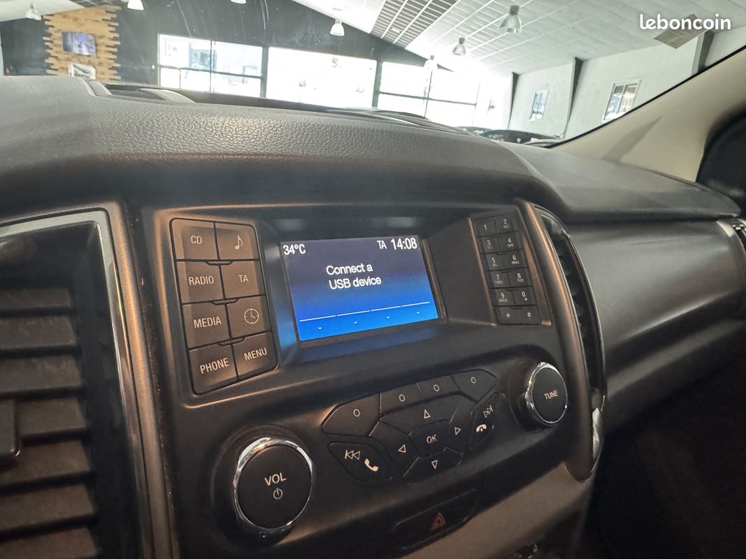 Ford RANGER 2.2 TDCI 160CH DOUBLE CABINE LIMITED (image 18)