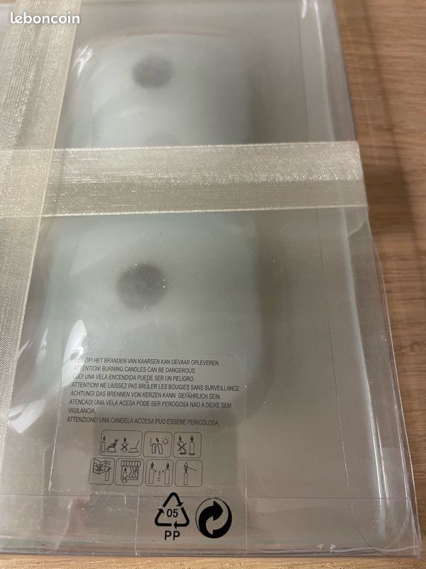 Coupe en verre givré avec 4 bougies (image 6)
