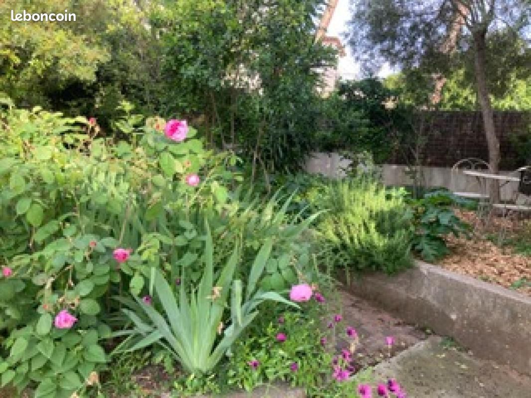 Maison 4 pièces 700 m² · à Sète · 700 m² · 175 000 €