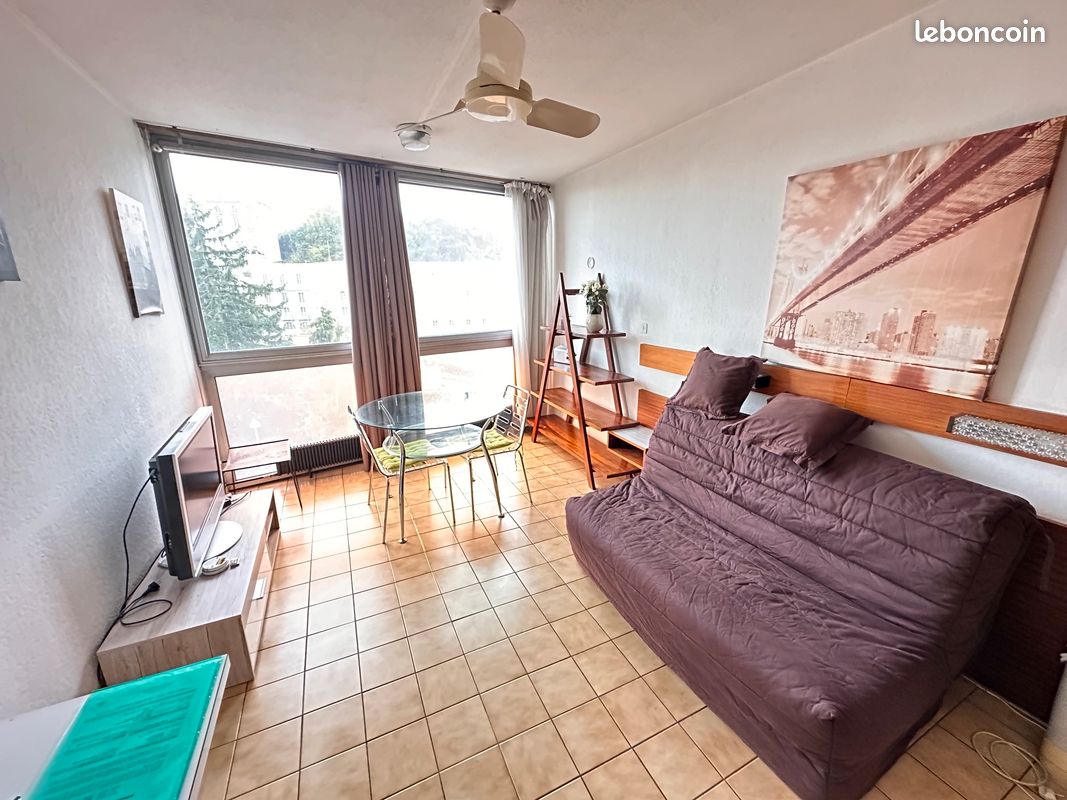 Appartement 1 pièce 23 m² · à Royat · 23 m² · 420 €