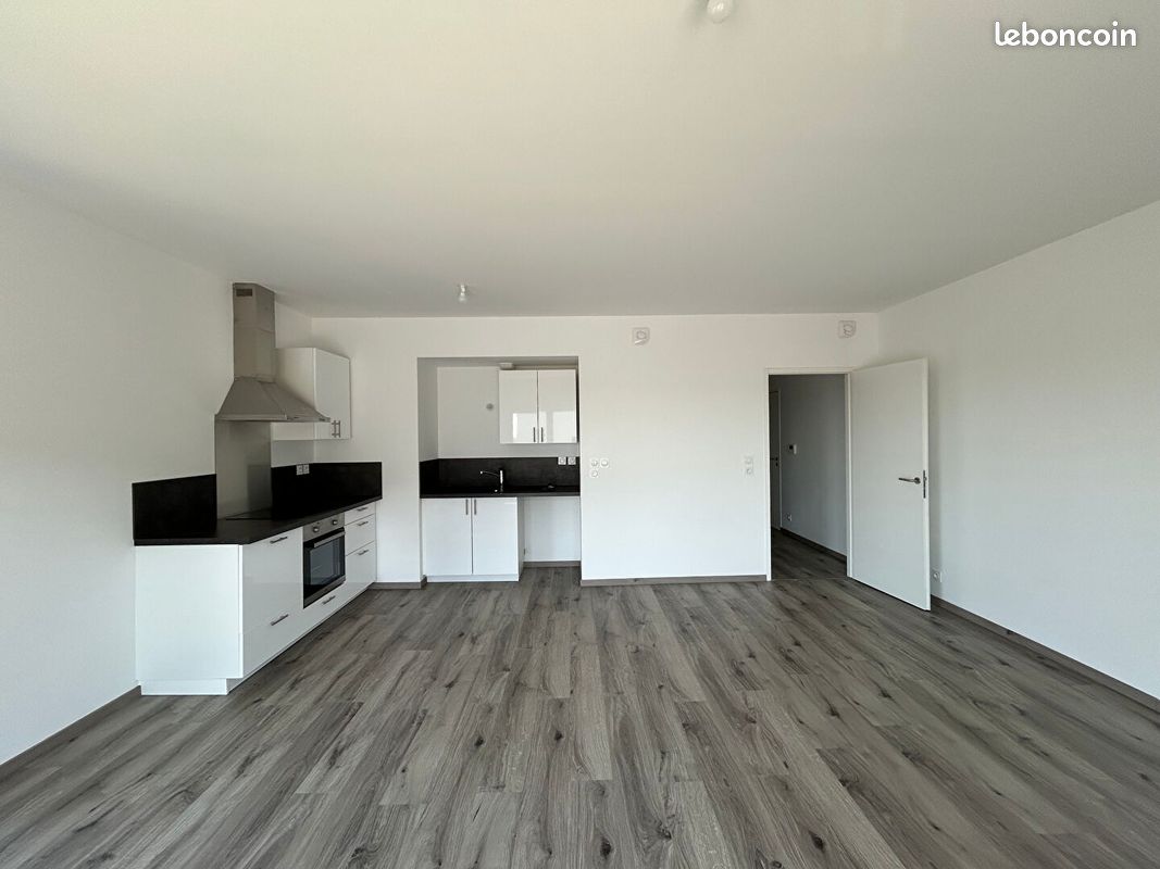 Appartement 3 pièces 68 m² · à Couëron · 68 m² · 931 €/mois