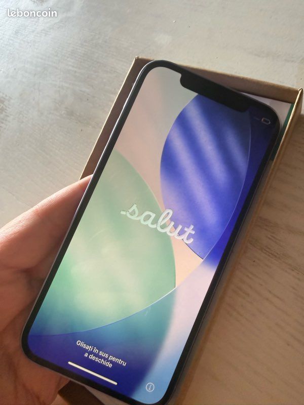 IPhone 12 (image 1)