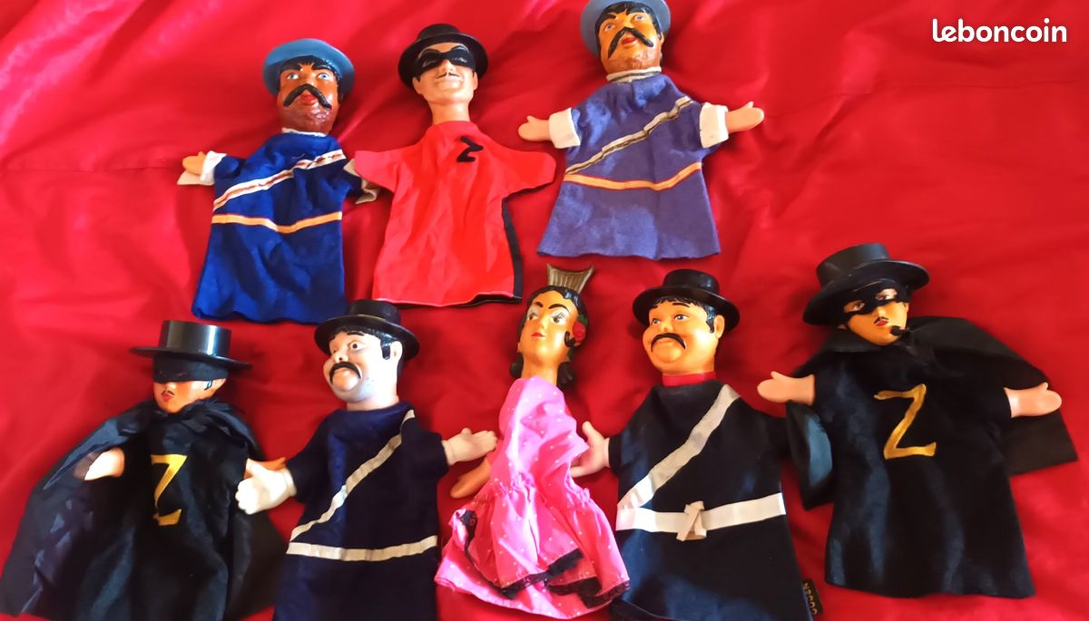 LOT 2 X Masque vintage de carnaval César nez avec Moustaches - Ancien EUR 12,90 - FR