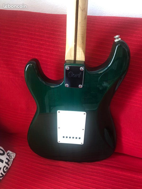 Guitare Cort stratocaster (image 2)