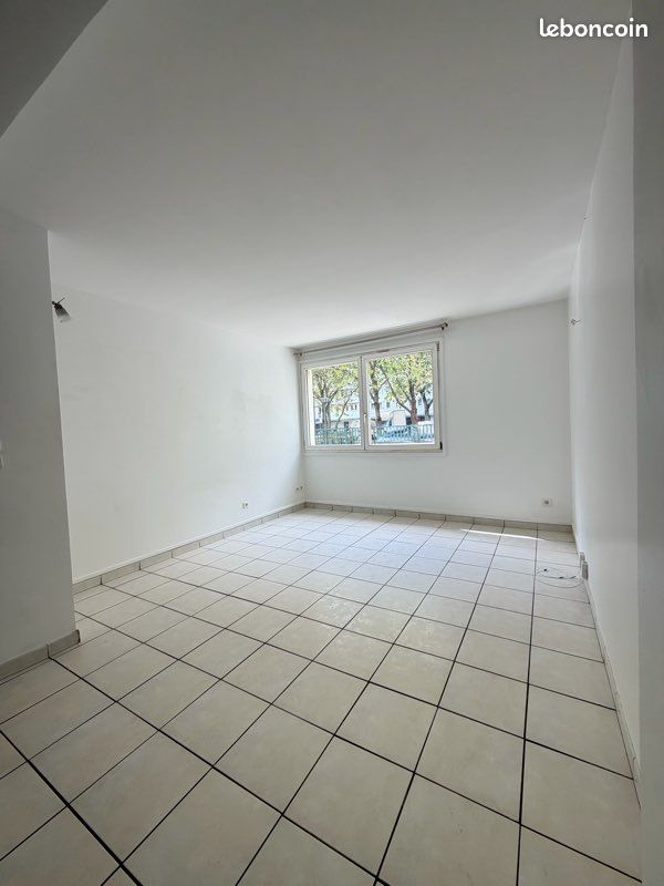 Appartement 3 pièces 58 m² · à Villeneuve-la-Garenne · 58 m² · 167 500 €