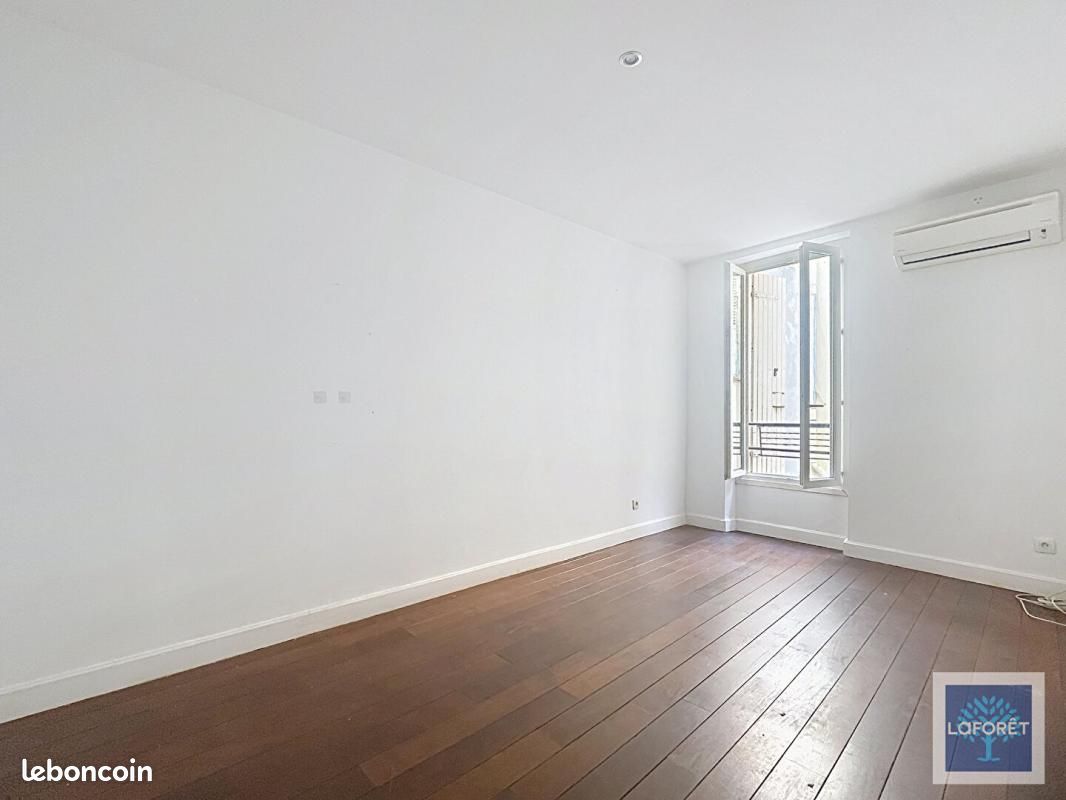 Immeuble 5 pièces 150 m² · à Nice · 150 m² · 477 000 €