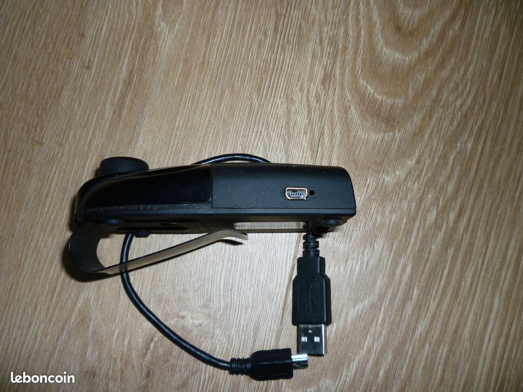 Minikit Parrot téléphone main libre bluetooth (image 3)