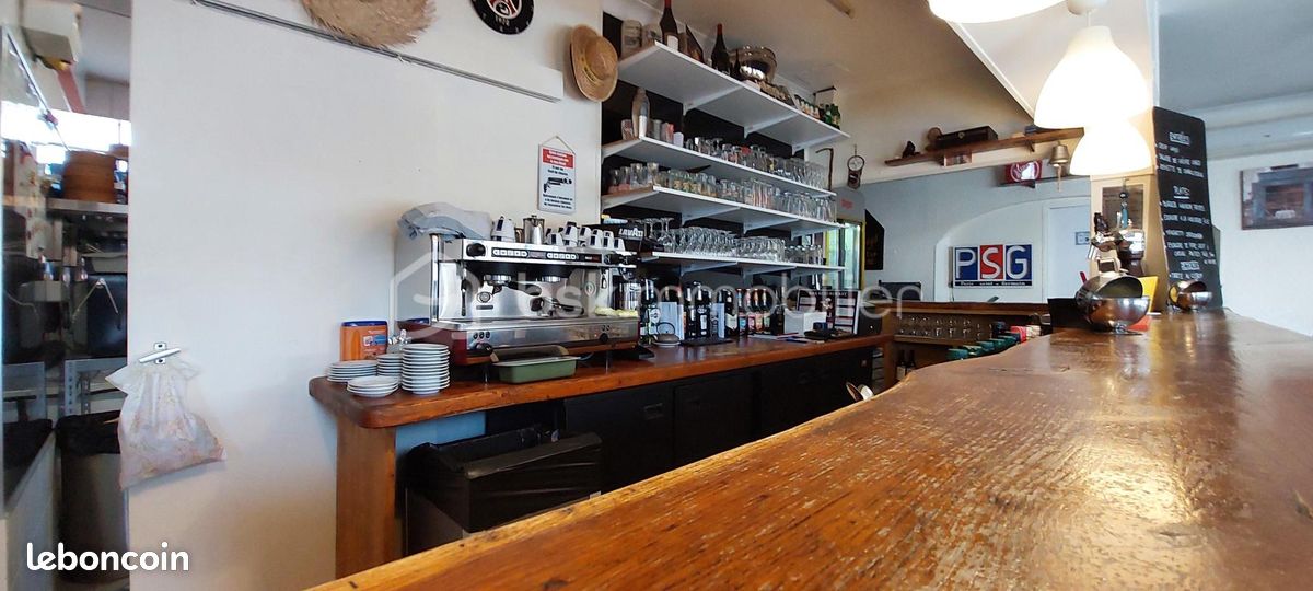 Local bar, brasserie 140 m² (image 6)