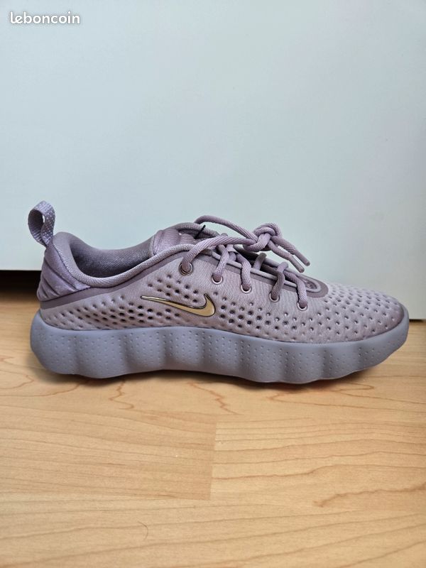 Chaussures Femme Occasion - Taille 5 UK (pointure 38 Environ), Marron à Talon Plat
