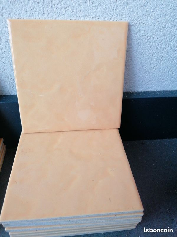 Carreaux brillants grès 15 x 15 (image 4)