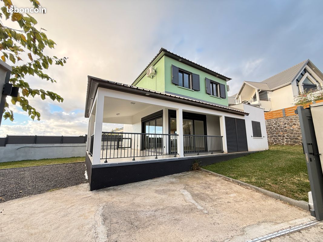 Maison 4 pièces 105 m² · à Saint-Paul · 105 m² · 1 900 €