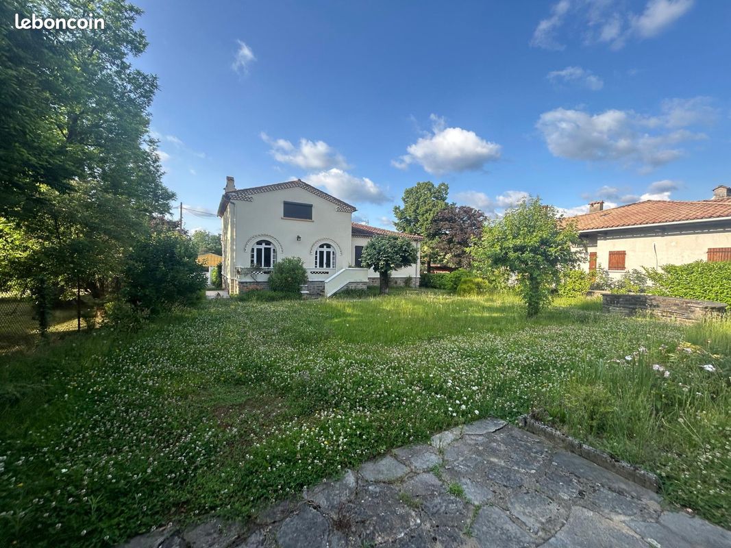 Maison 7 pièces 148 m² · à Mazamet · 148 m² · 215 000 €