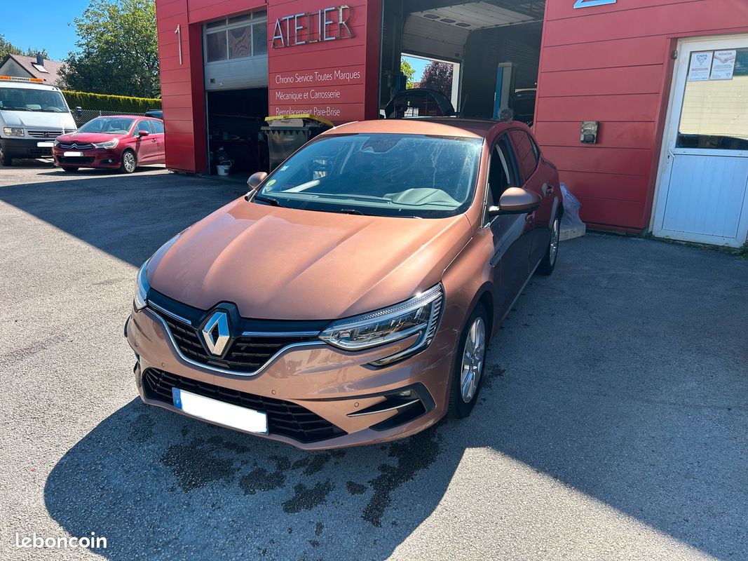 Megane iv 1.5 dci 115 cv business stop & start (image 1)
