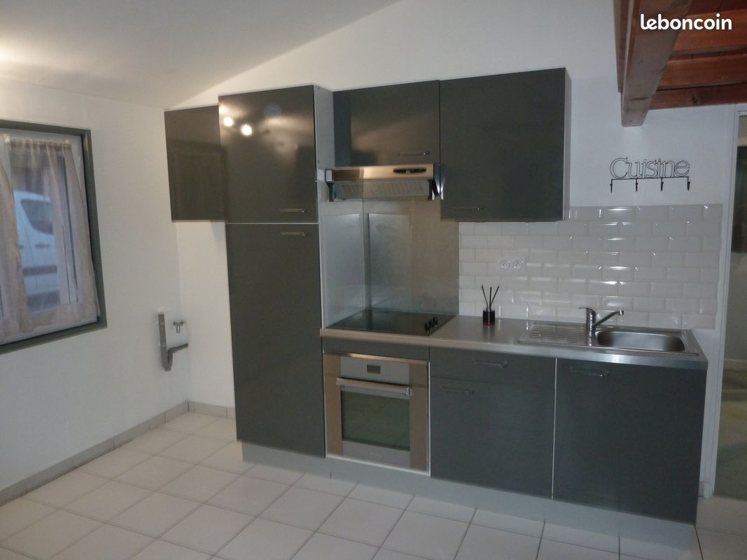 Appartement 1 pièce 30 m² · à Barbezieux-Saint-Hilaire · 30 m² · 445 €/mois