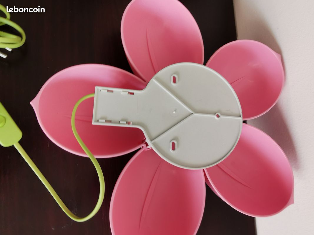 Lampe chambre enfant neuve (image 2)