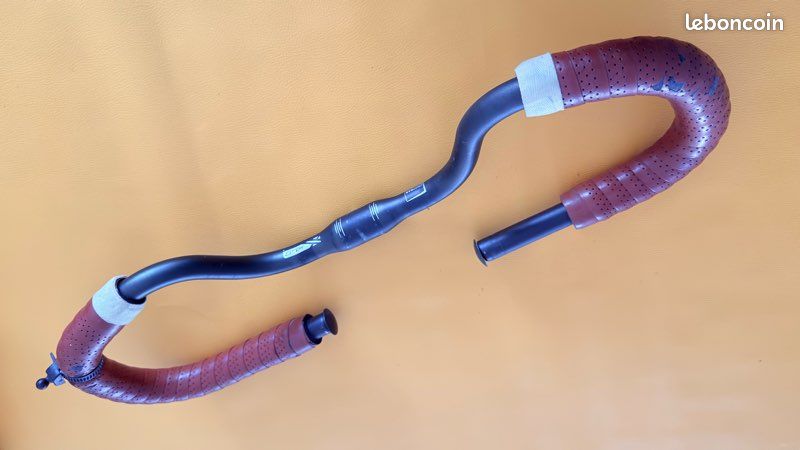 Achetez des Ergon BT Gravel Guidoline/Ruban De Guidon - Vert chez HBS