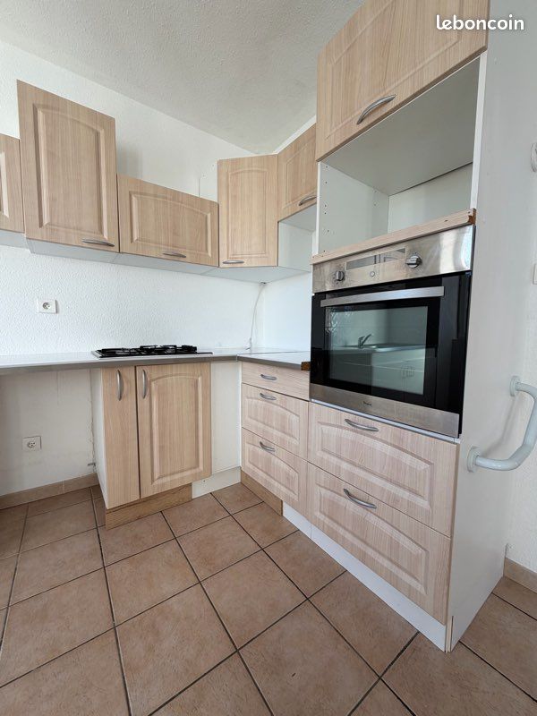 Appartement 3 pièces 71 m² · à Malaucène · 71 m² · 705 €
