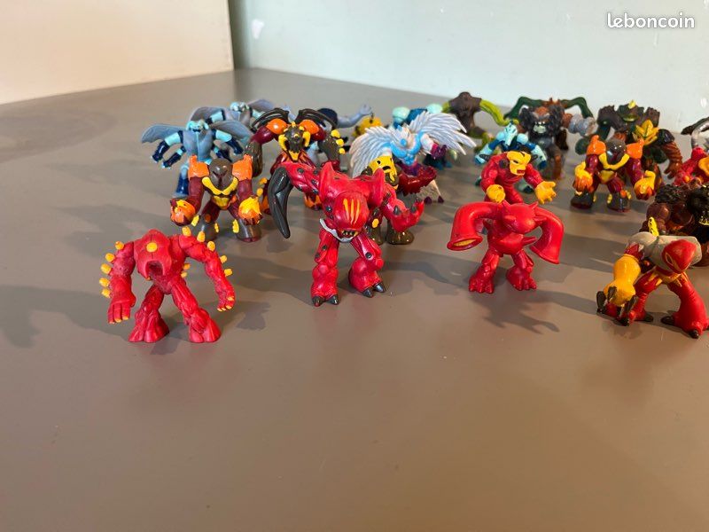 Lot de 31 Figurines GIOCHI PREZIOSI Gormiti (image 2)