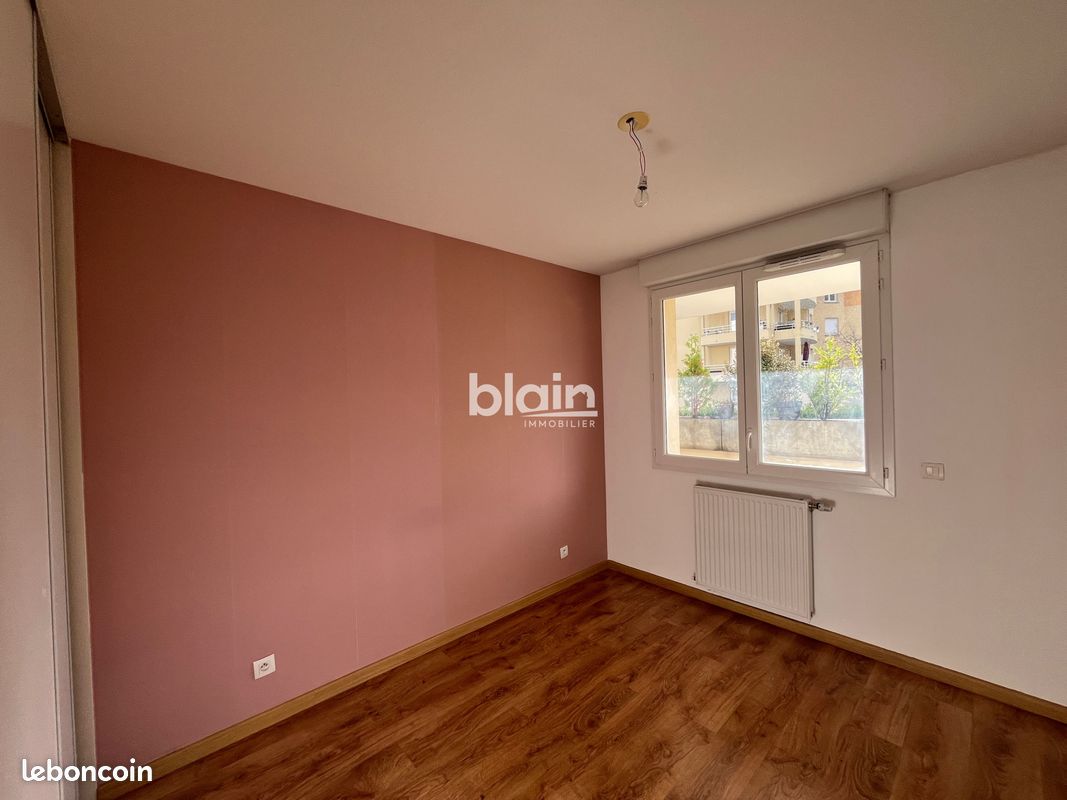 Appartement a louer fontaine - 3 pièce(s) - 64 m2 - Surfyn