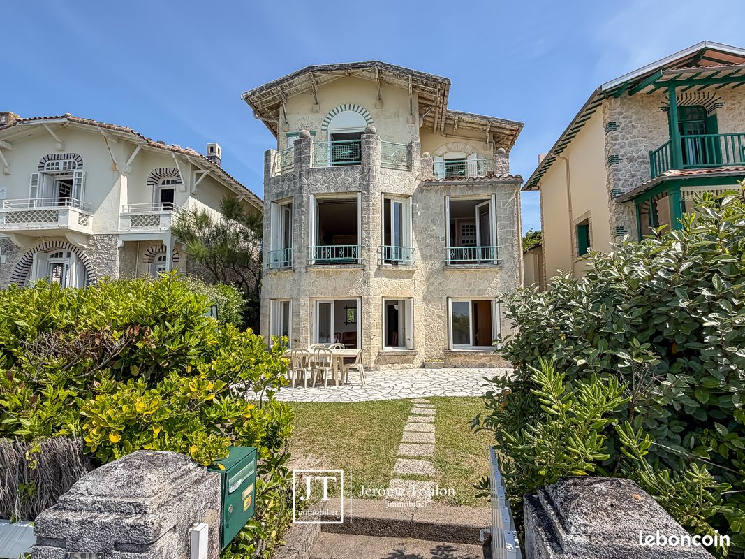 Maison 8 pièces 160 m² · à Saint-Palais-sur-Mer · 160 m² · 1 352 000 €
