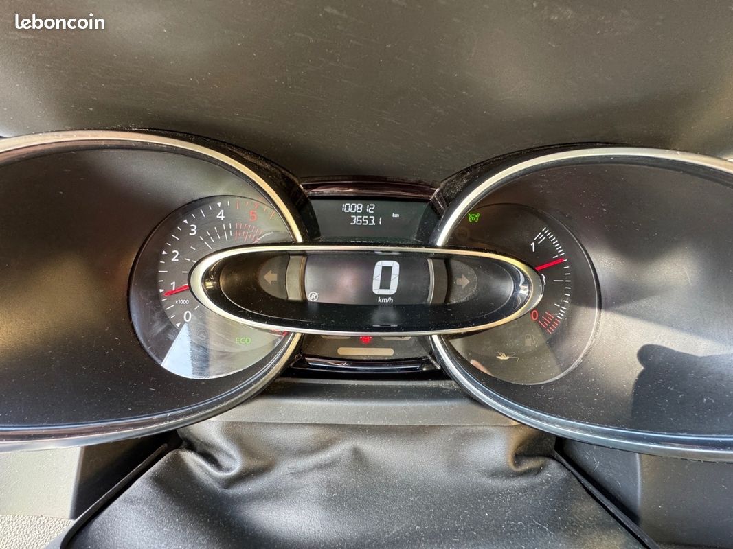 RENAULT CLIO IV dCi 90ch E6C Limited Distrib OK / Garantie 12 mois (image 13)