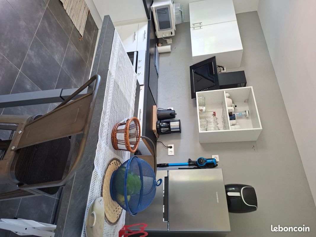 Locat (image 7)