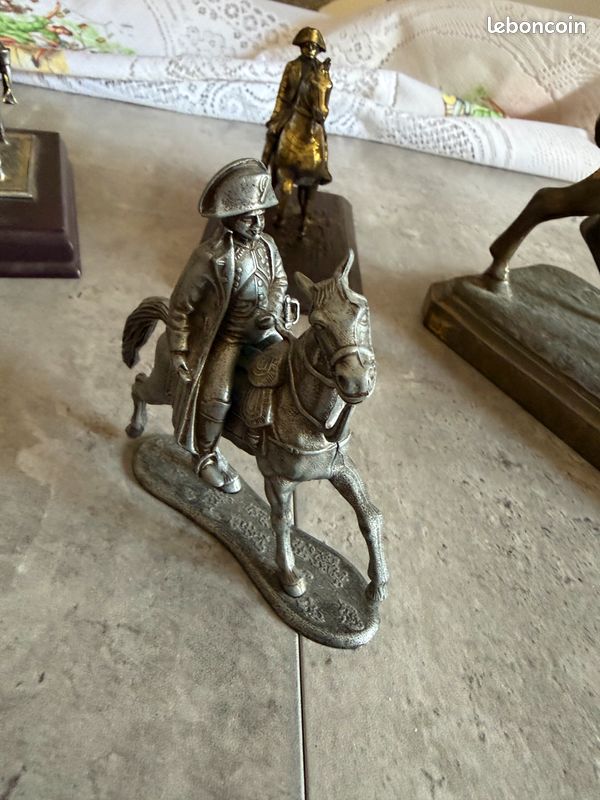 Napoléon a cheval (image 5)