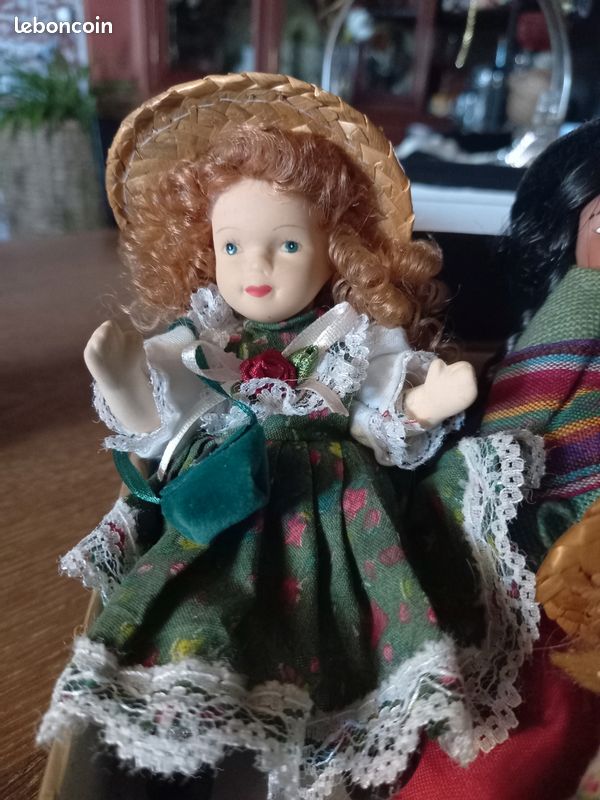 10 poupées antiques rares et très précieuses - Reveil citoyen média
