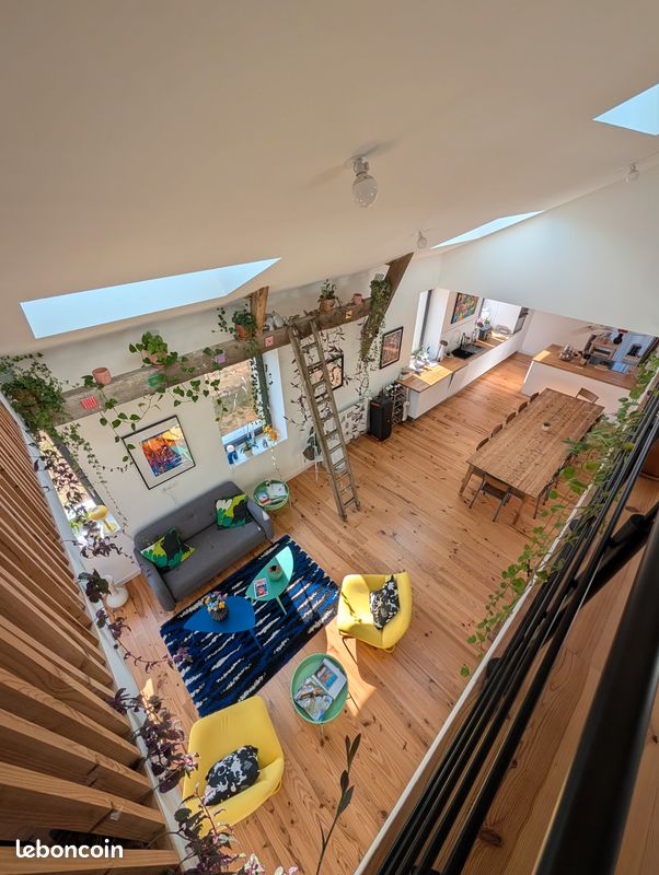 Maison 8 pièces 273 m² · à La Mézière · 273 m² · 645 000 €