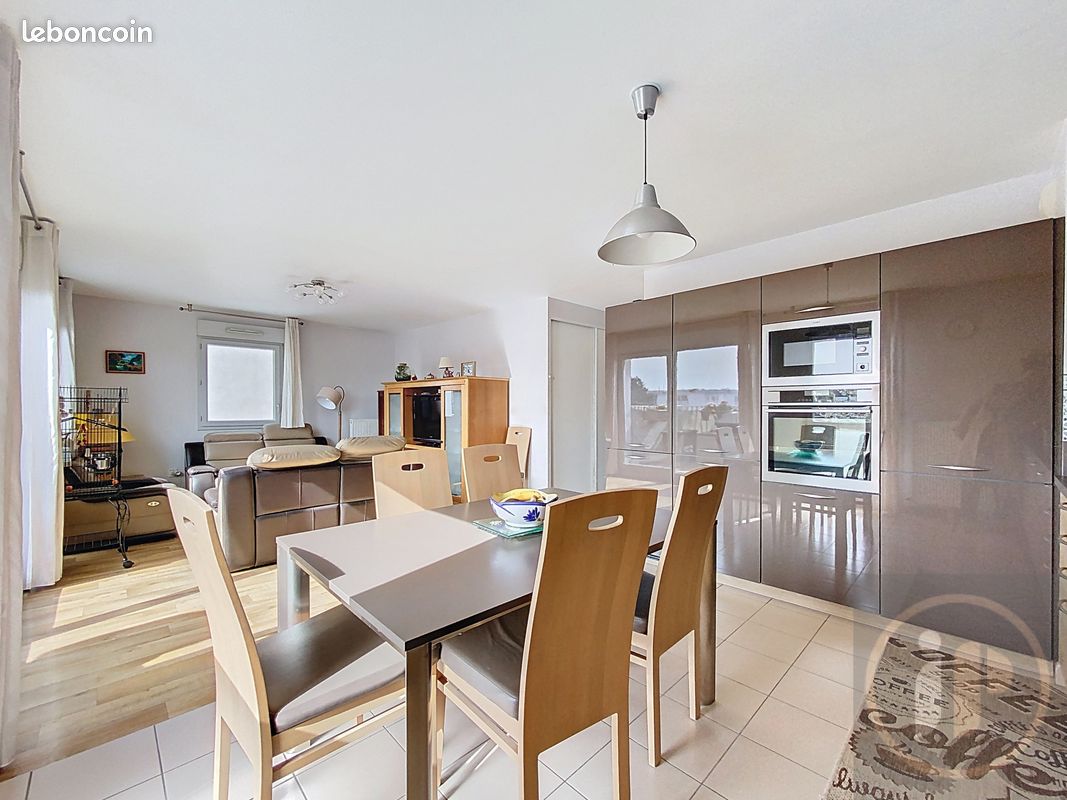 Appartement 3 pièces 66 m² · à Carrières-sous-Poissy · 66 m² · 225 000 €