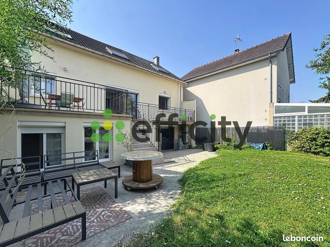 Maison 7 pièces 134 m² · à Gournay-sur-Marne · 134 m² · 535 000 €