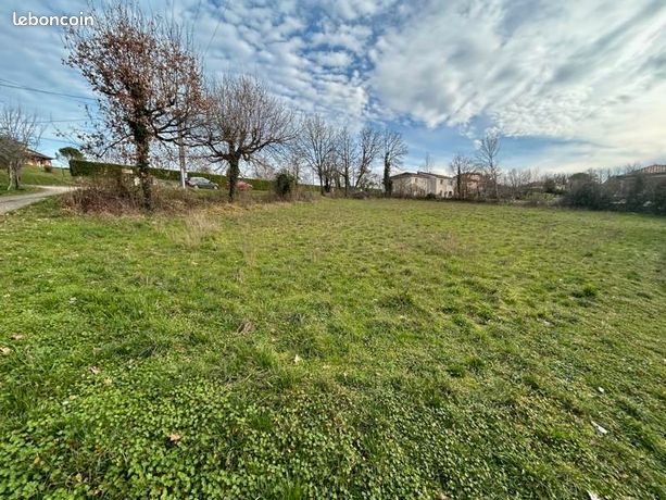 Terrain 1 912 m² Planioles