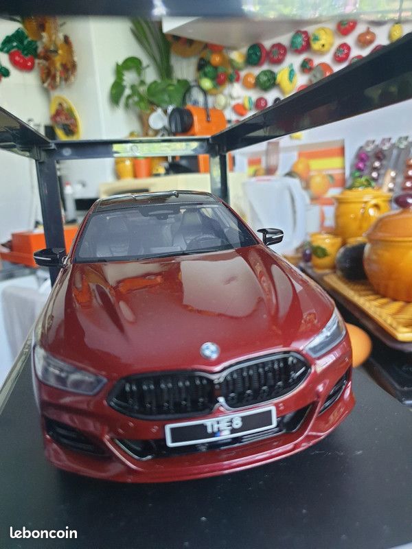 GT-SPIRIT 1:18 BMW M850i XDrive M Performance Année De Construction 2023 Aventurine Rouge Gt493
