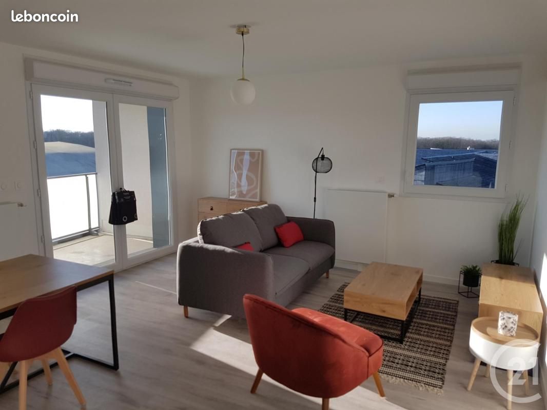 Appartement 3 pièces 70 m² · à Mont-Saint-Aignan · 70 m² · 932 €/mois