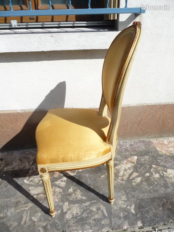 Chaise en bois et tissu (image 5)