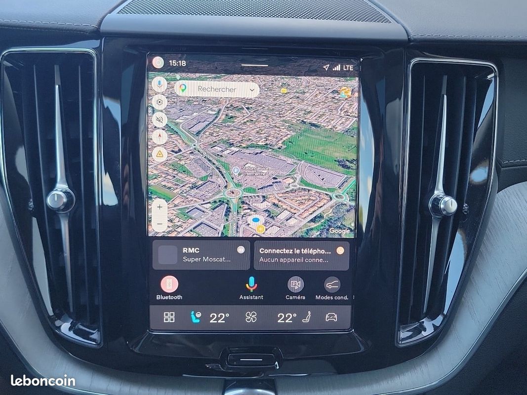 VOLVO XC60 T6 AWD Hybride rechargeable 253 ch+145 ch Geartronic 8 Ultra Style Dark (image 13)
