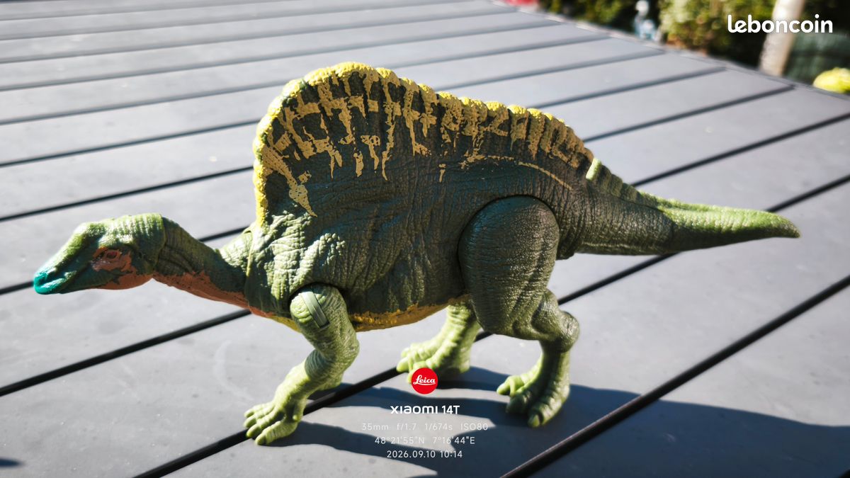 Figurine dinosaure d'un Ouranosaure de la collection officielle Jurassic World par Mattel de 30 cm (image 3)