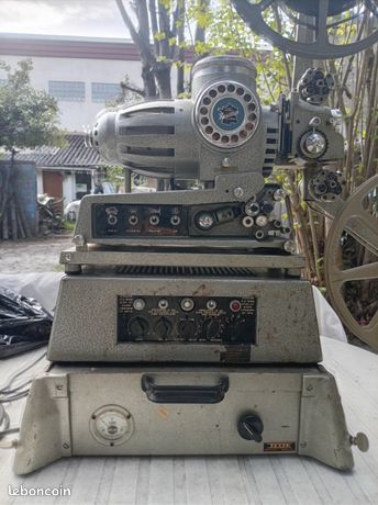 Projecteur Heurtier TRI Super 8 / 16mm / 9.5mm - Occasion, 2 éléments Cassés