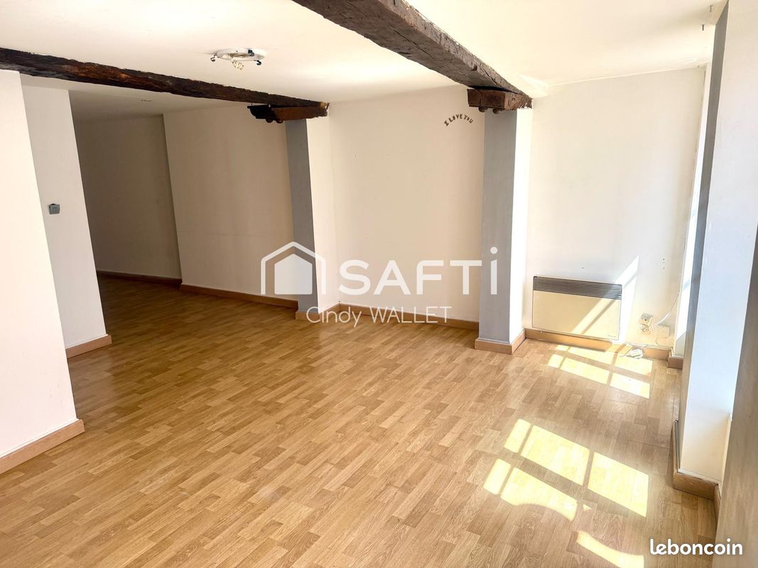 Immeuble 165 m² LAON (image 16)