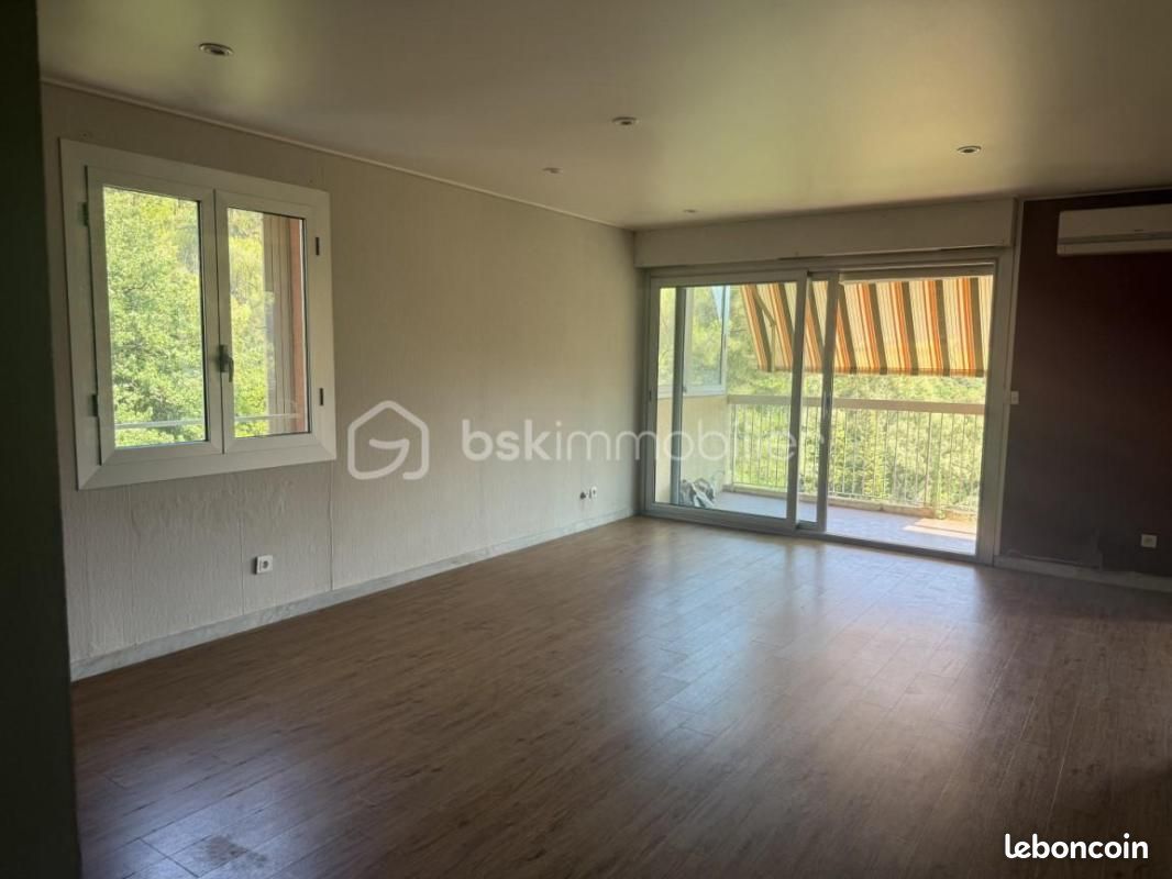 Appartement 4 pièces 79 m² · à Menton · 79 m² · 375 000 €