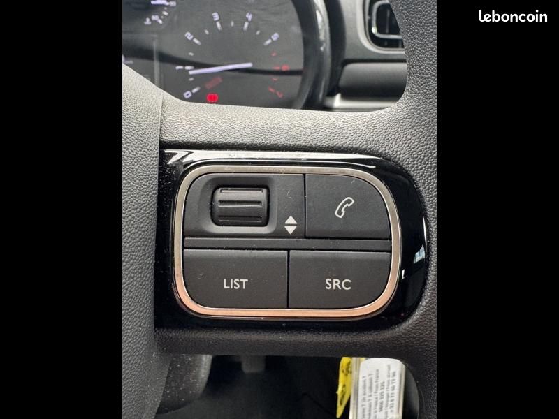 Citroen C3 1.2 PureTech 110ch S&S C-Series 120-121g (image 22)