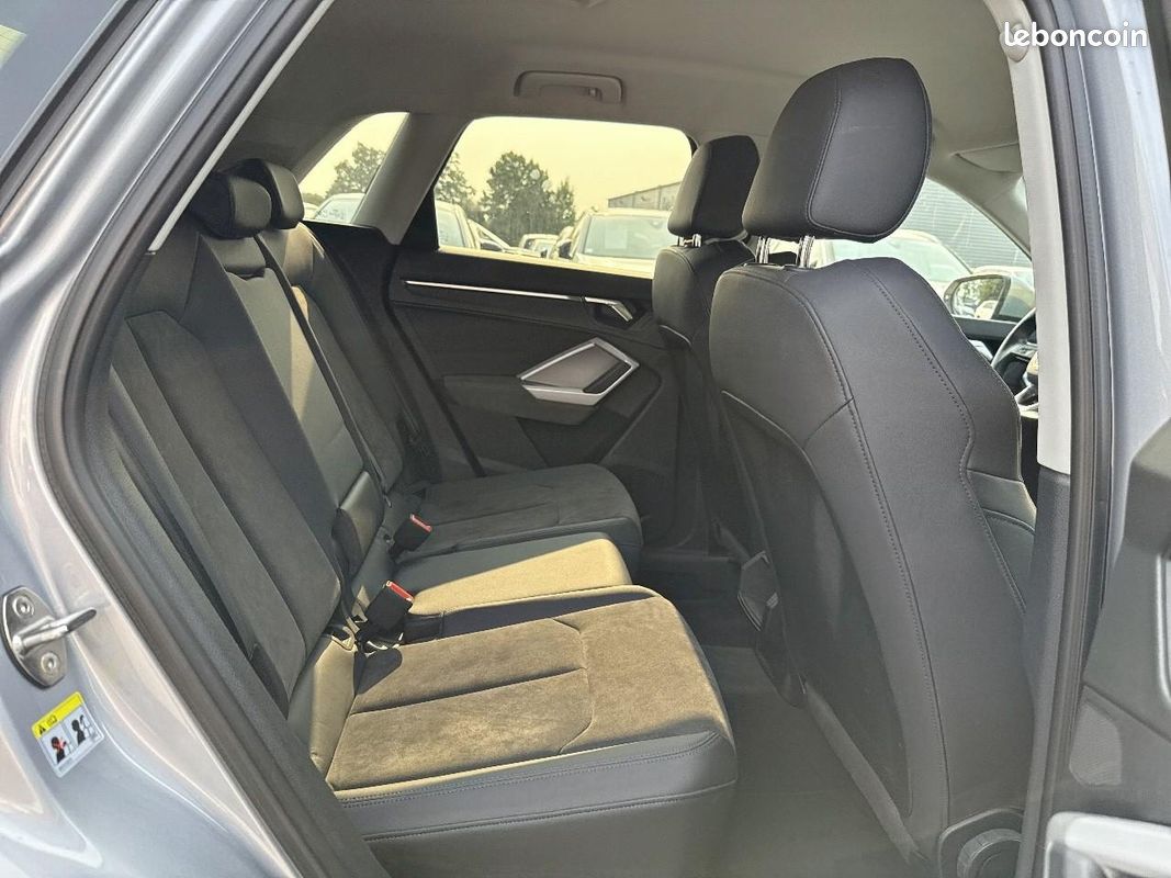 AUDI Q3 2.0 35 TDI 150 S-tronic Design + (image 21)