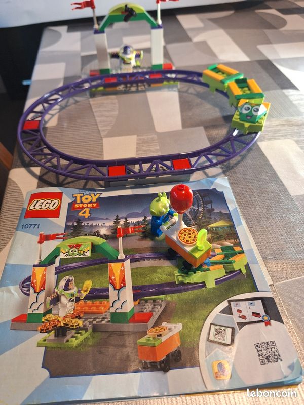 Lego Toy Story 4 Le manège palpitant du carnaval (image 2)