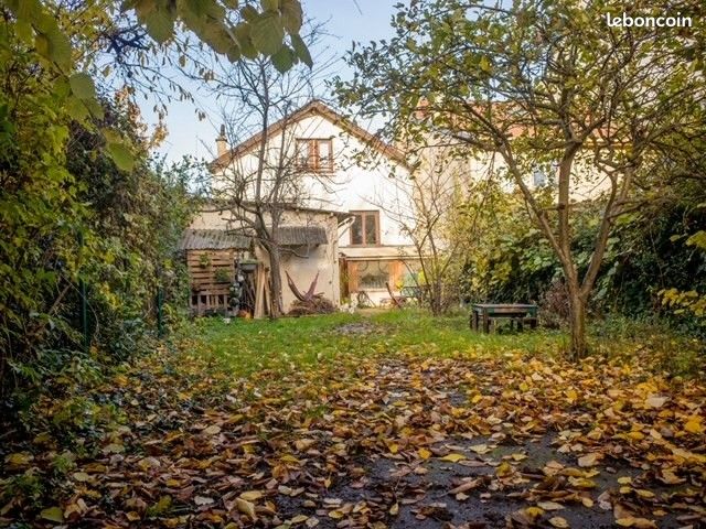 Maison 5 pièces 105 m² · à Bondy · 105 m² · 369 000 €