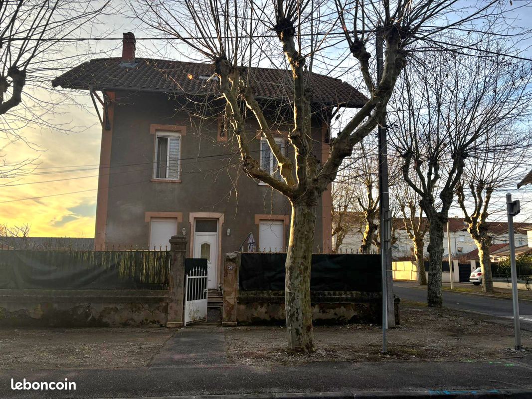 Maison 6 pièces 137 m² · à Charvieu-Chavagneux · 137 m² · 290 000 €